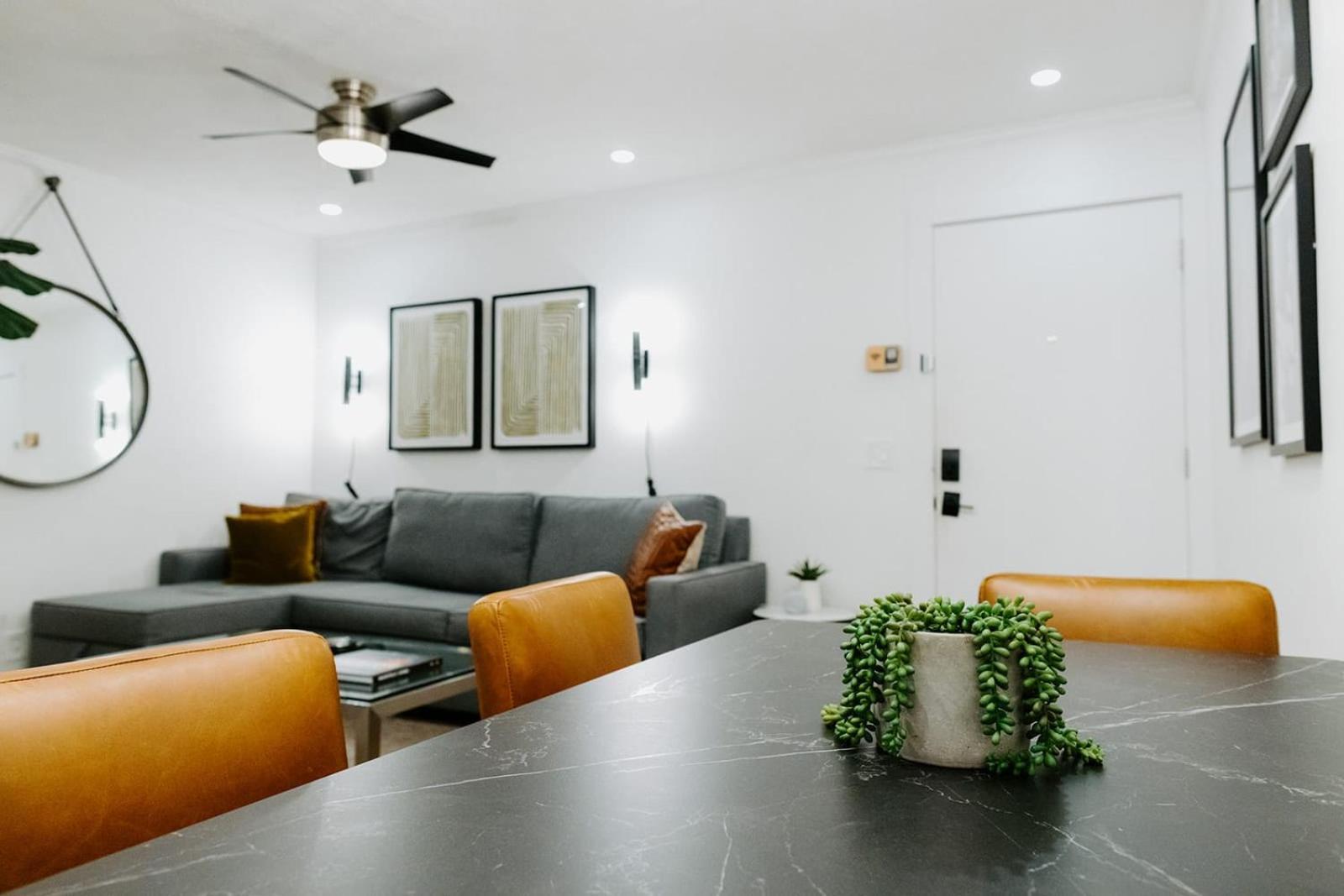 The Vinyl At Music Row - 1 Bedroom Apartment Nashville Exterior photo